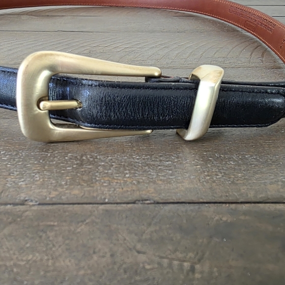 Vintage Coach Glove Tanned Black Leather Belt Made In The USA- Brass Buckle - Picture 4 of 7